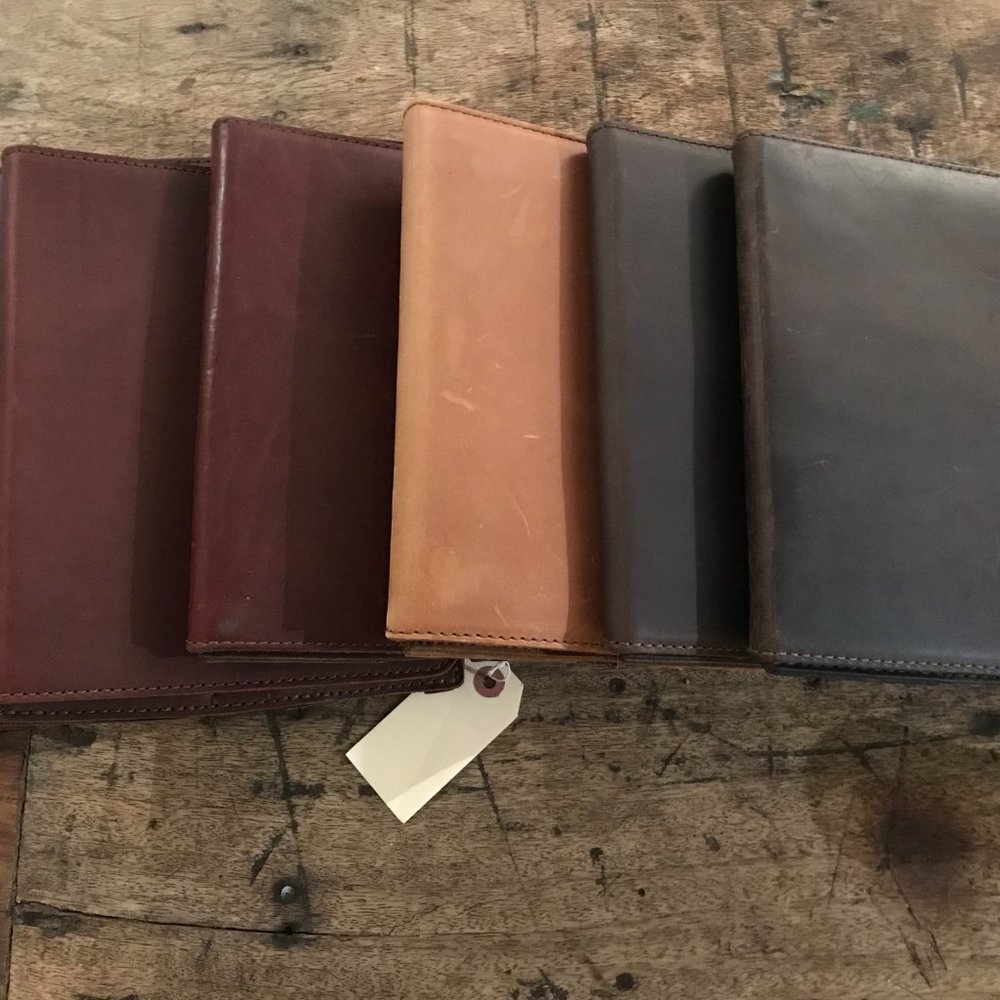 Saddleback Leather iPad covers, 6 ct